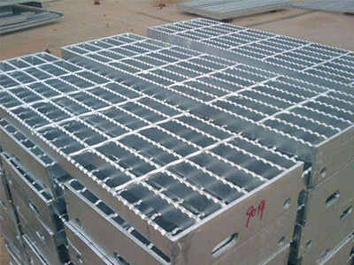 樓梯踏步板 樓梯踏步板